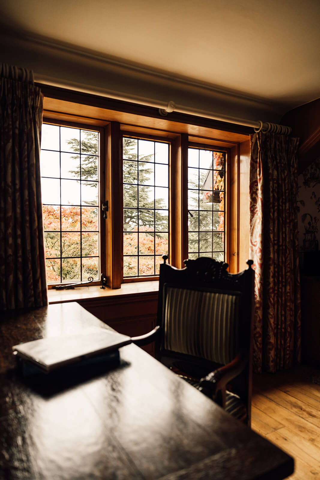 Pennyhill hotel room desk and chair