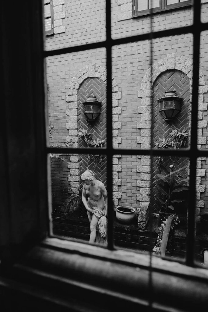 Pennyhill hotel statue