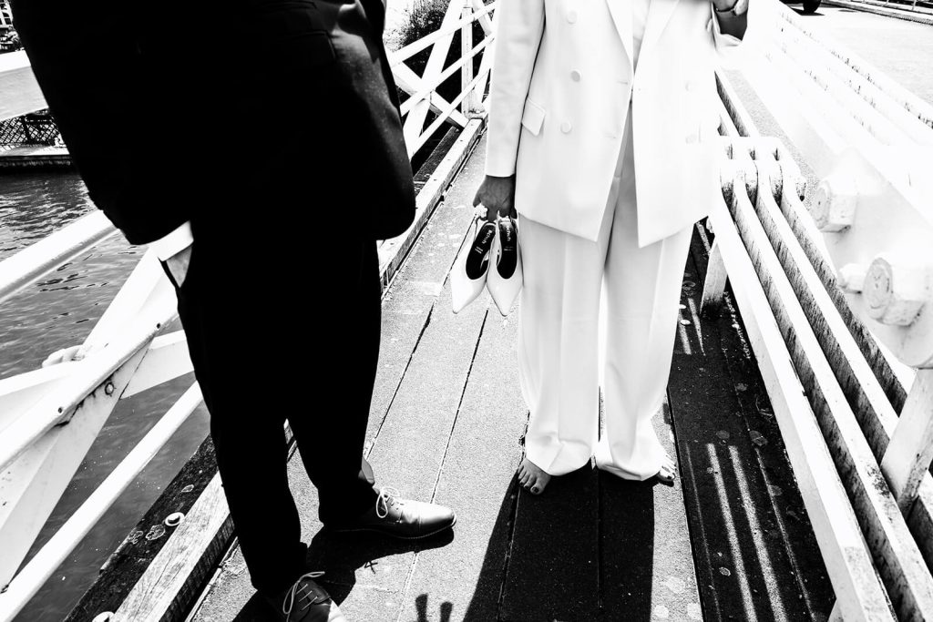 wedding couple detail shot on Marlow bridge