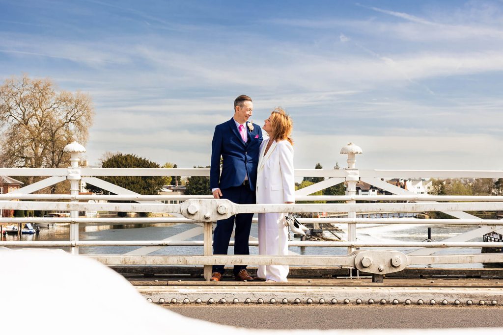 wedding couple in Marlow